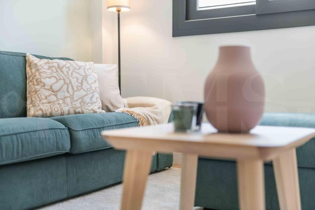 Fresh & Stylish Apartment With Parking By Rems Málaga Kültér fotó